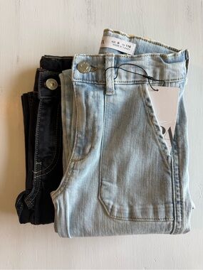 NWT Zara Bundle High-Rise Jeans in Light Blue and Black